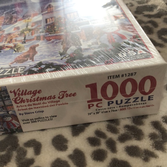 White Mountain 1000 Piece Puzzle Village Christmas Tree Steve Crisp - Picture 2 of 5